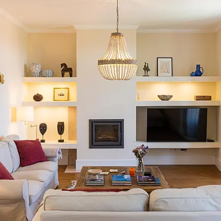 Апартаменти Estrela Duplex With Terrace Лісабон